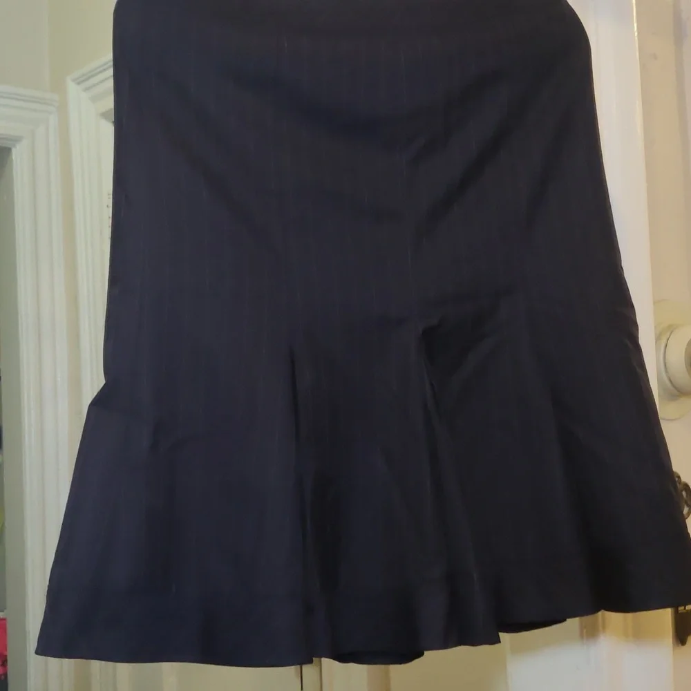 MOSCHINO PINSTRIPE TRUMPET SKIRT IN BLACK WOOL SIZE 8 LUXURY CLASSIC PREPPY